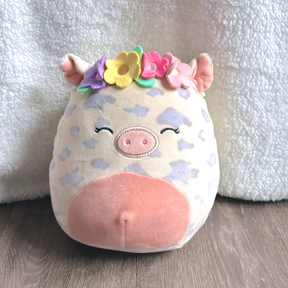 Squishmallow - Rosie the Cow w/ flower crown - 8 Inch